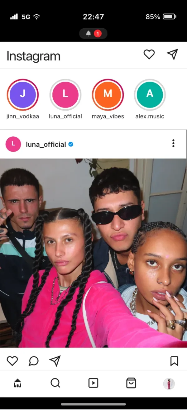 Faux profil Instagram d'un personnage de Pandora