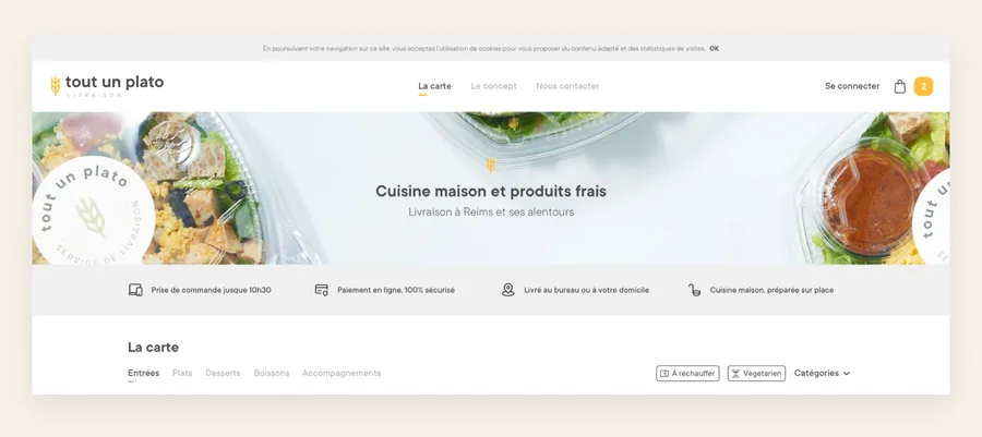 Site Tout Un Plato : page d'accueil du service de livraison de cuisine maison avec engagements et carte par catégorie